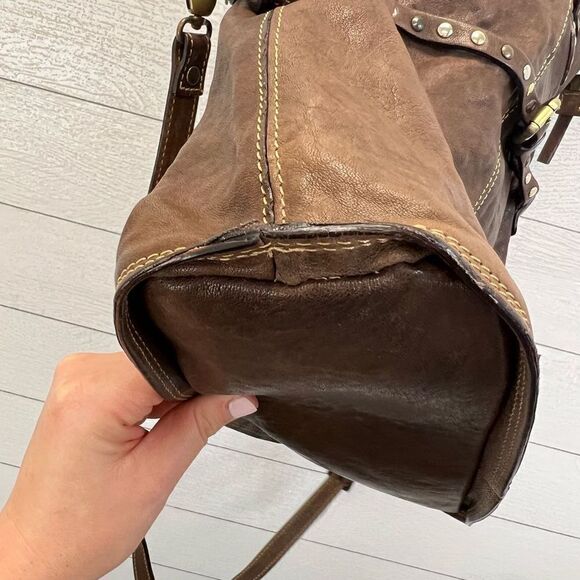 Cavalcanti Italy Leather Brown Crossbody Fold-over Purse Shoulder Bag - Picture 7 of 12